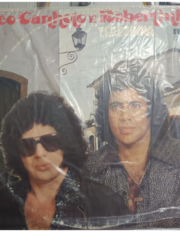 LEO CANHOTO E ROBERTINHO